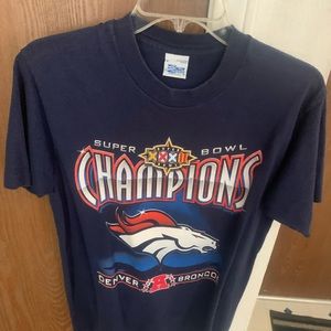 Vintage Salem sportswear broncos super bowl 32 champions shirt medium